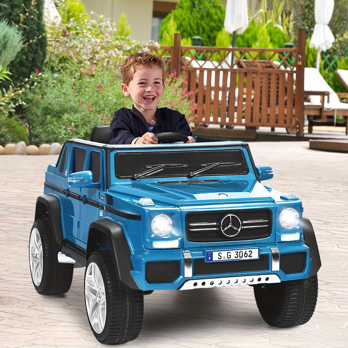 MERCEDES BENZ Licensed for Mercedes-Benz Kids Ride On Car